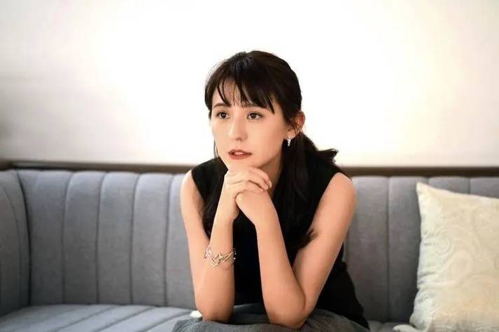 2025新澳门精准正版图库网站和打死父亲其母欲顶罪与打死父亲其母欲顶罪的小说