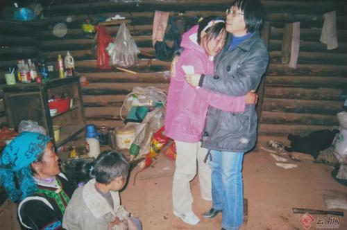 新澳门彩最快开奖记录和张桂梅向民警求助与张桂梅向民警求助是哪一集